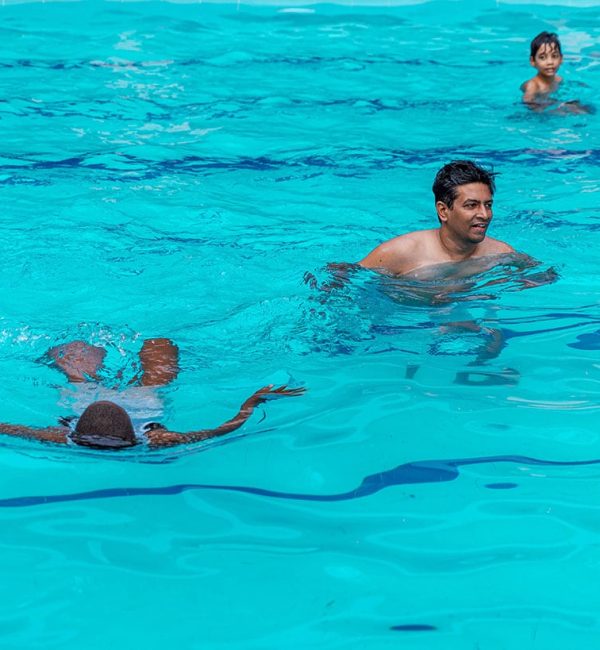 swimming-pool-carousel-image01
