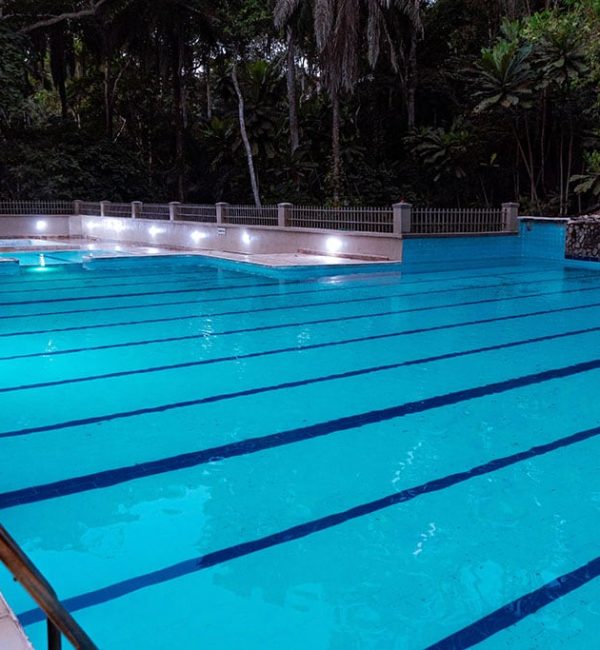 swimming-pool-carousel-image04